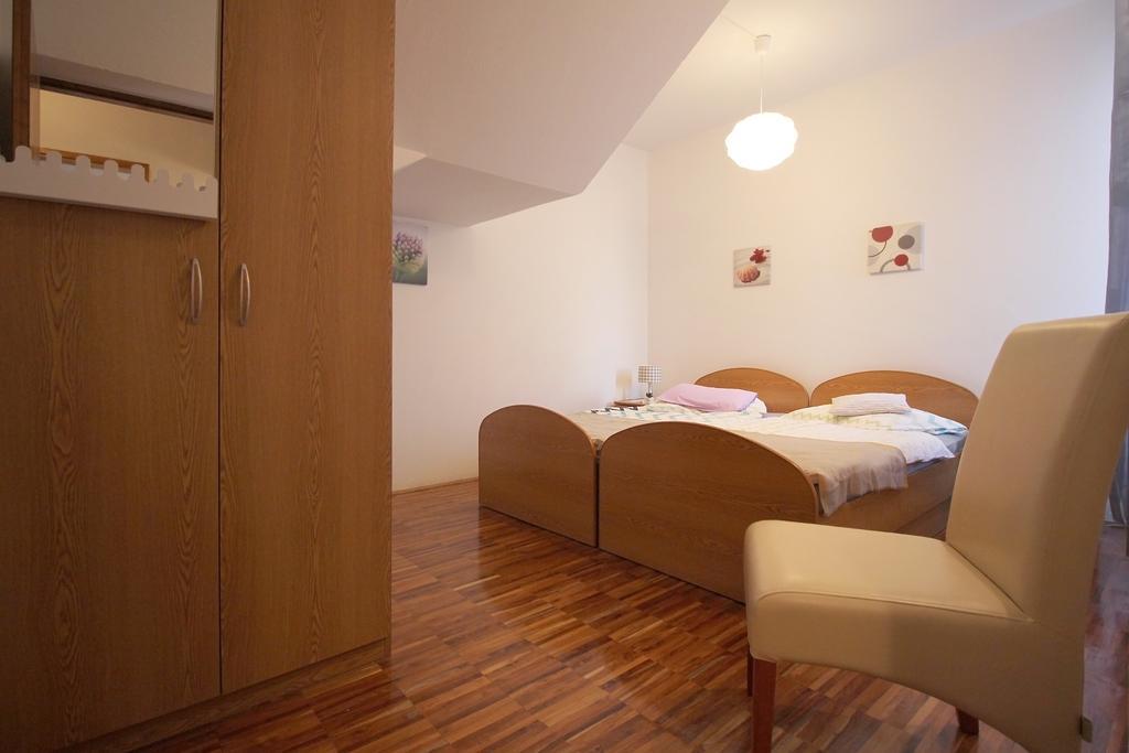 Apartment Andrea Башка-Вода Экстерьер фото